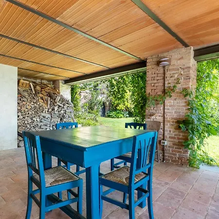 Сasa de vacaciones Typical Roero House With Langhe View And Private Park E Free Wifi Guarene